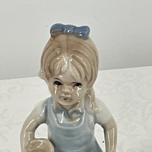 Vintage Porcelain Bomboniere Regali‎ Venezia Figurine Little Girl & Goose Pastel - Picture 2 of 8